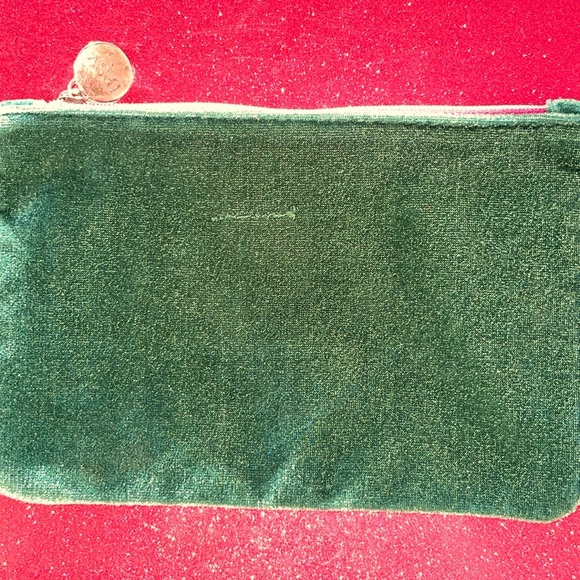 3/$10 Ipsy Glam Bag New November Forest Green Shiny Velvet Gold Zip Makeup Bag - Picture 3 of 8